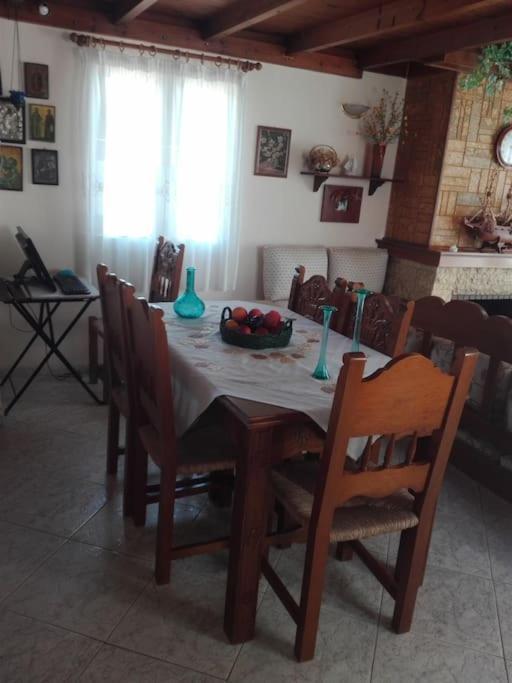 Pan Family House Apartment Fira  Ngoại thất bức ảnh