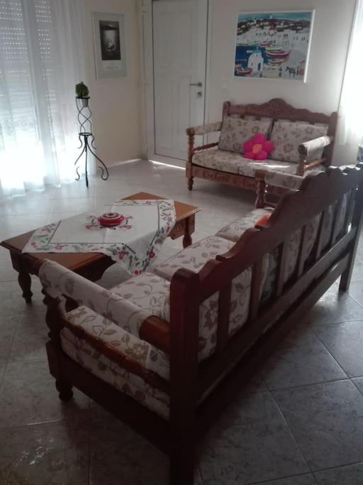 Pan Family House Apartment Fira  Ngoại thất bức ảnh
